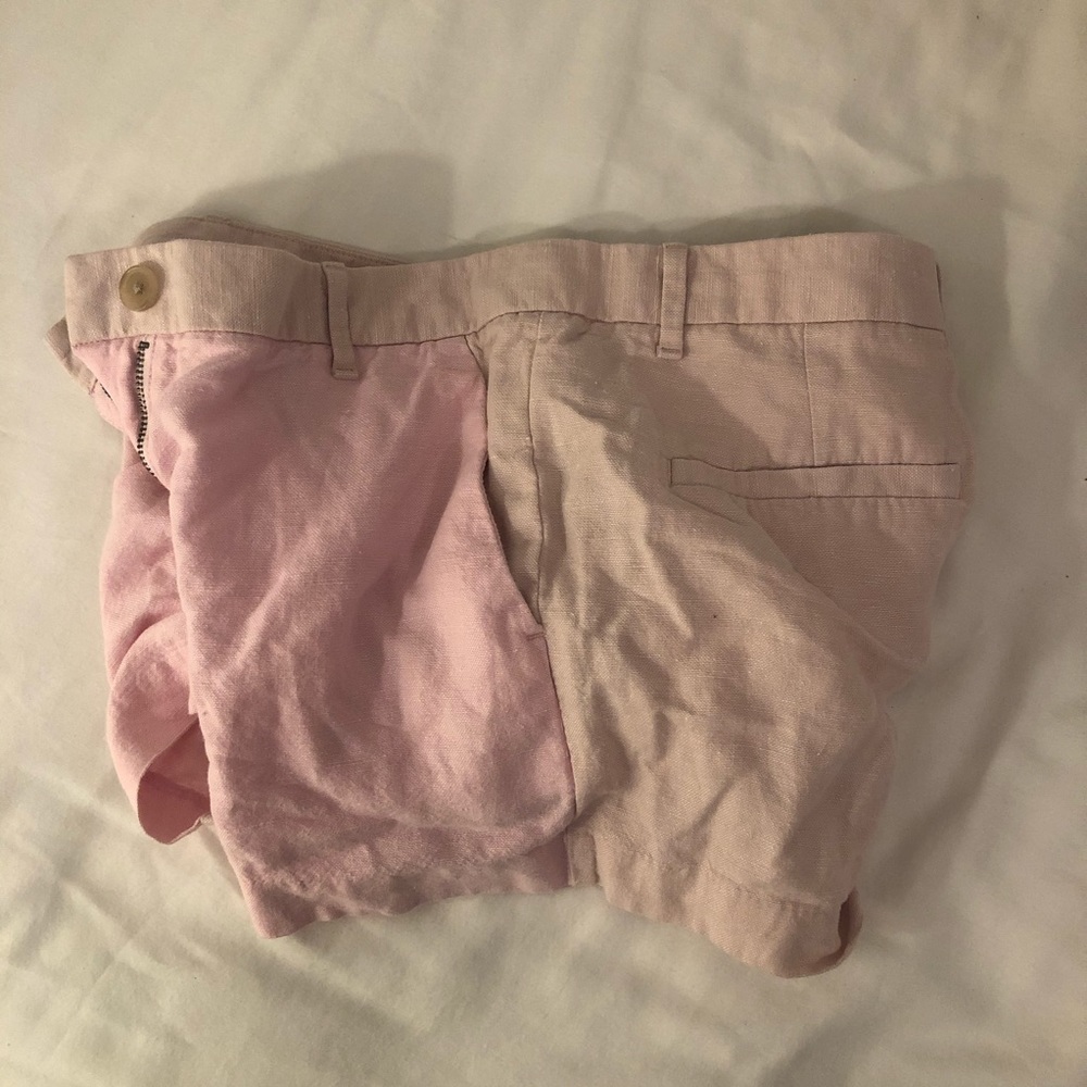 Light Pink Color Block Gap Shorts. Size 0.